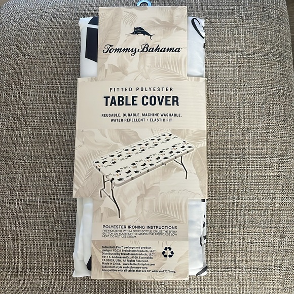 Tommy Bahama Graduation Theme Fitted Polyester Table Cover NWOT - Picture 2 of 2
